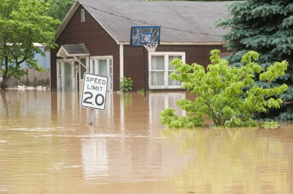 Storm Restoration Service in Spring Hill